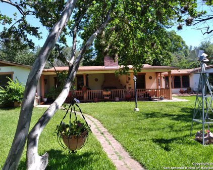 109 Herweck Dr, San Antonio