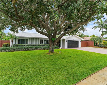 124 Easterly Road, North Palm Beach