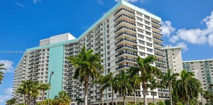 3725 S Ocean Dr Unit #424, Hollywood