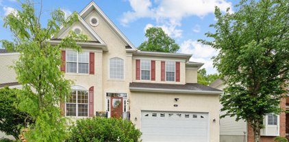 220 Snowberry Way, West Chester