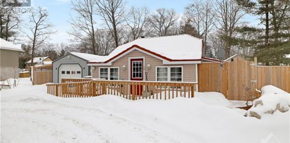 135 BAYVIEW DRIVE, Constance Bay
