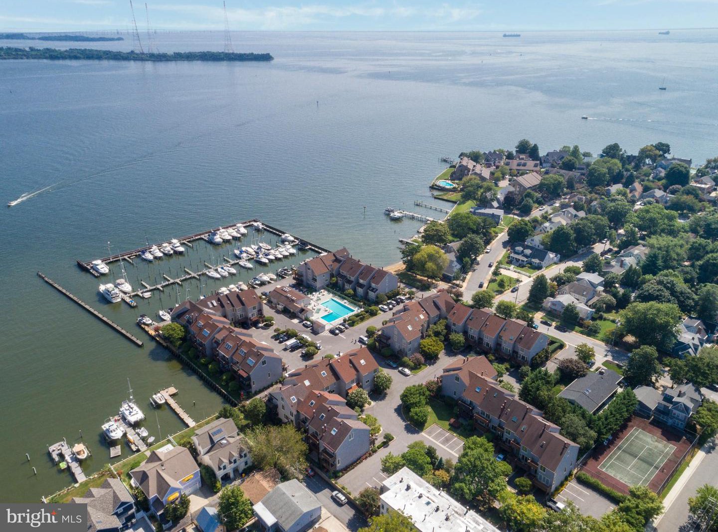 27 Chesapeake Landing, Annapolis, 21403