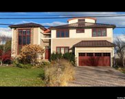 105 Lighthouse Road, Babylon image