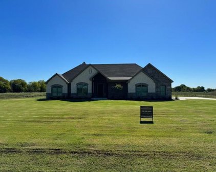 2235 County Road 2526, Quinlan