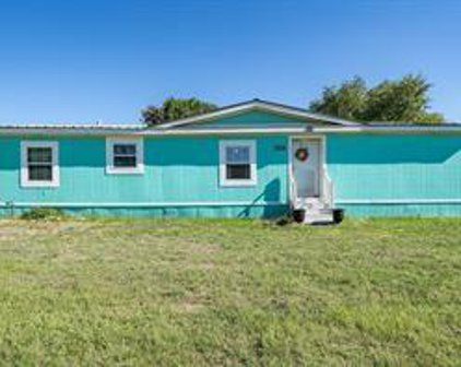 1519 County Road 136a, Terrell