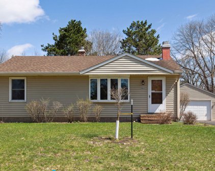 5894 Carlson Street, Shoreview