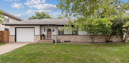3770 Hubbard Avenue N, Robbinsdale