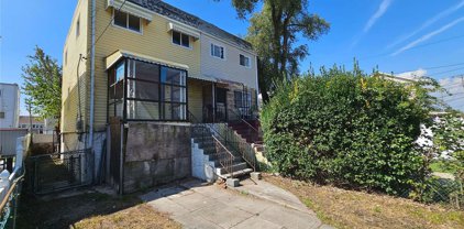 641 Beach 65th Street, Far Rockaway