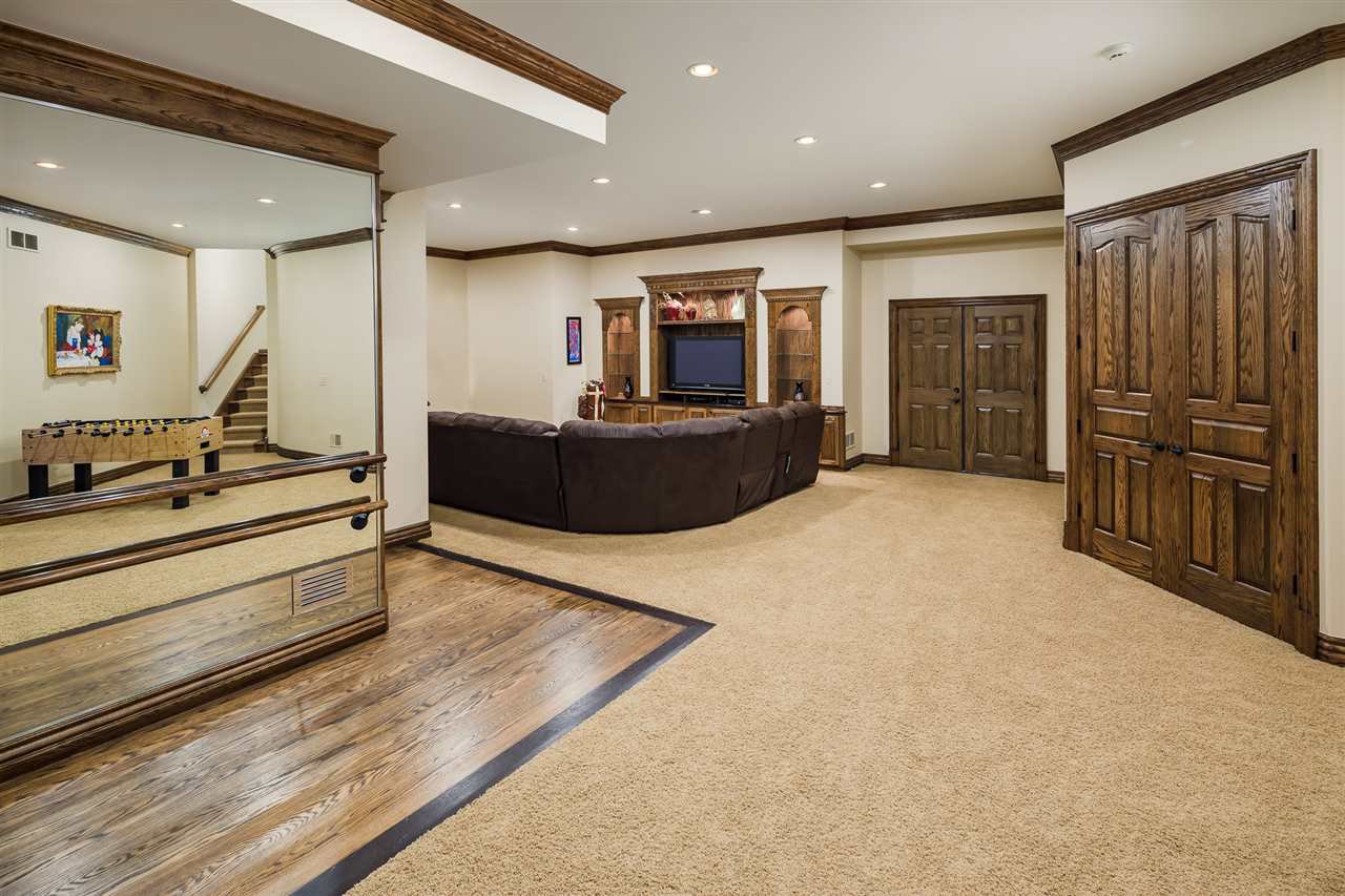 8467 Misty Meadows, Grand Blanc, 48439