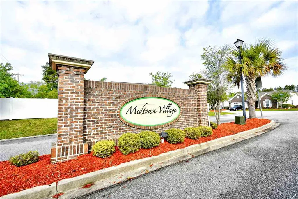 Midtown Village Entrance Sign