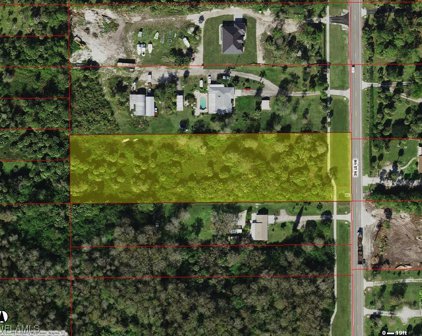 211 8th Ne Street, Naples
