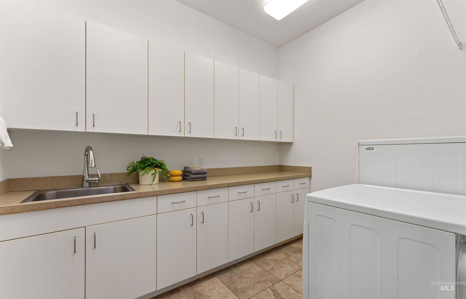 9998 N Cartwright Rd, Boise, 83714