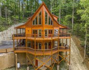 5172 Riversong Way, Sevierville image