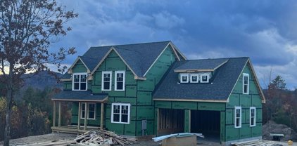 14 Village Corner Road, Wolfeboro