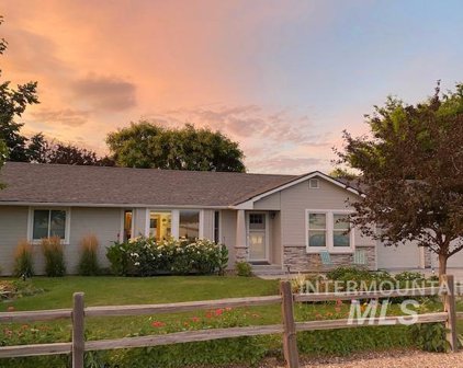 304 Fay Lane, Nampa