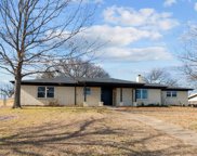 216 Clearwood Drive, Fort Worth image