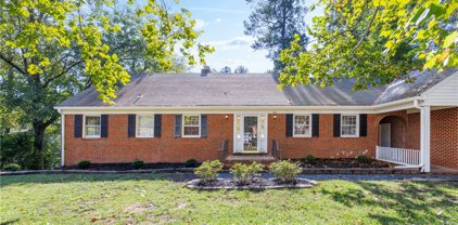 811 Forestview Drive, Colonial Heights