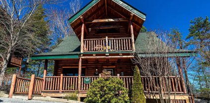 1659 Mountain Lodge Way, Sevierville
