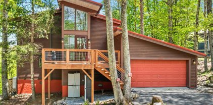 124 Clubhouse Road, Beech Mountain