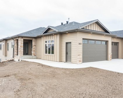 3633 Ridge Way, Bismarck