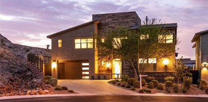 10246 Red Giant Avenue, Las Vegas