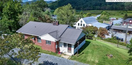 3606 Highway 194 S Valle Crucis Road, Sugar Grove