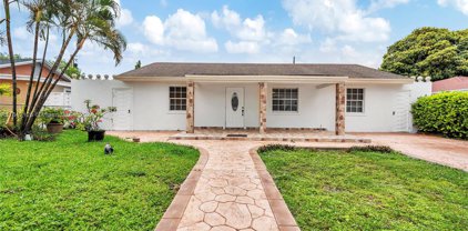 880 Se 3rd Pl, Hialeah