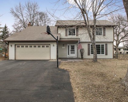 11822 99th Place N, Maple Grove