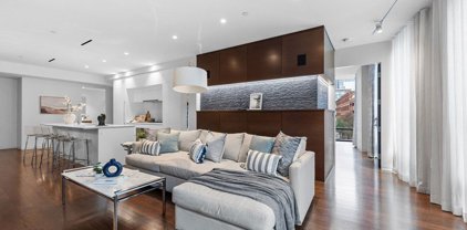 10 Farnsworth St Unit 402, Boston