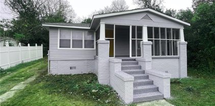 426 Holloway Street, Macon