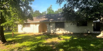 7193 FM 1409, Dayton