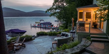 4 Leighton Ave N, Laconia