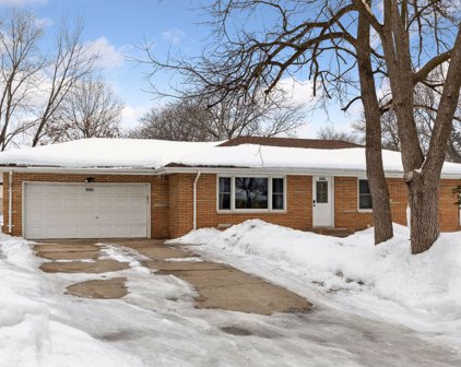 1086 Highview Drive, New Brighton