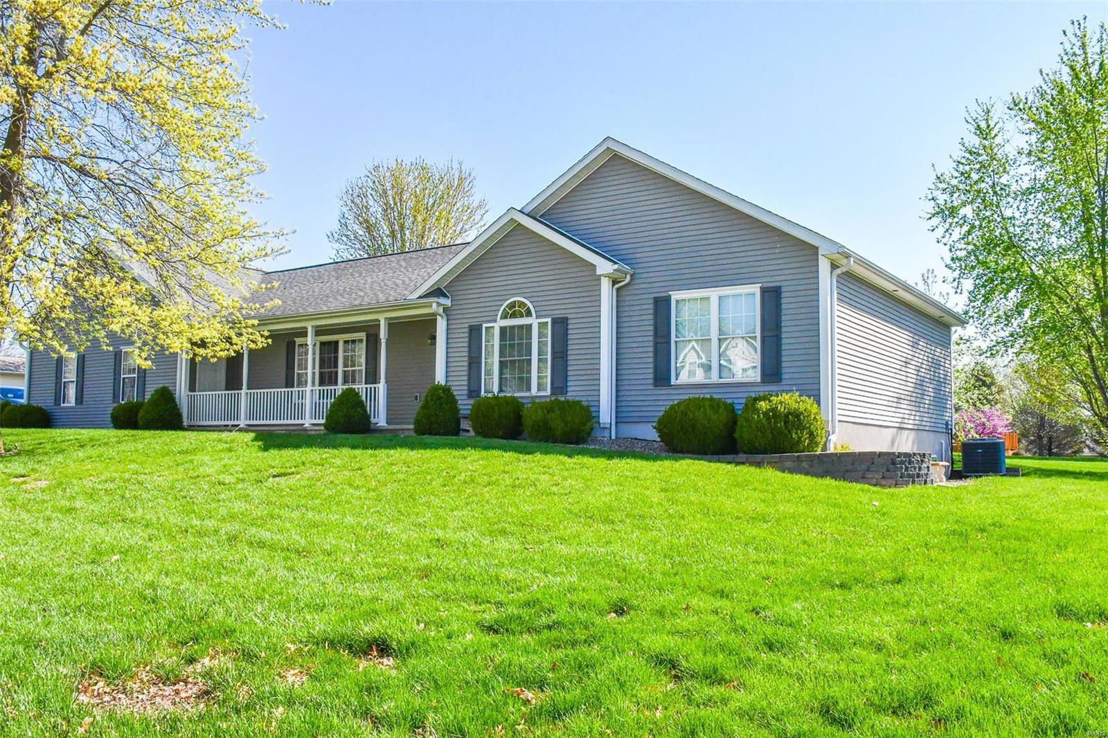 7 Quail Ridge Drive, Pittsfield, 62363