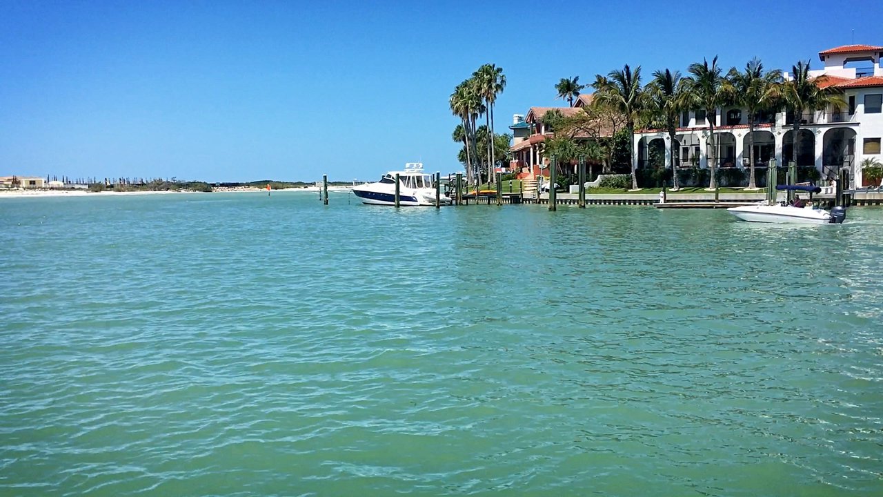 936 Pinellas Bayway - Castillo del Sol