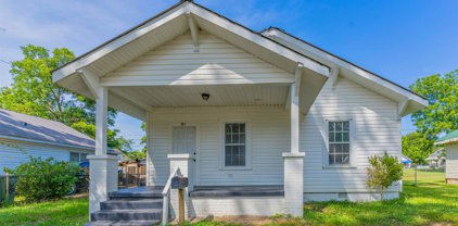 185 Cypress, Clinton