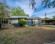 140 Lil Bit Ln, Kerrville image
