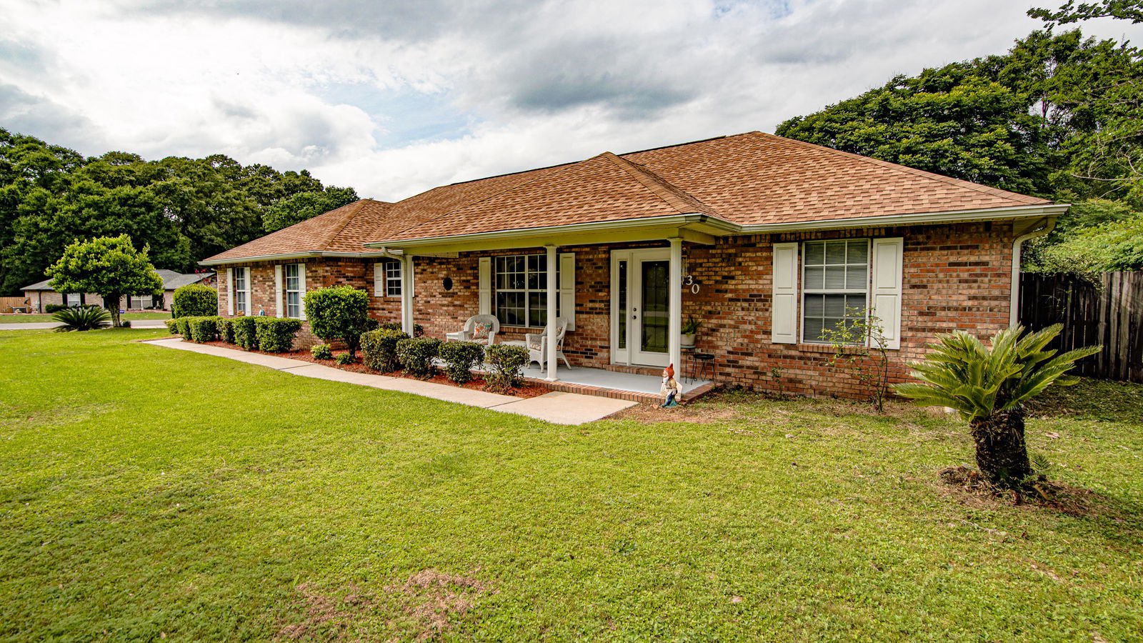 130 Twin Oak Drive, Crestview, 32536