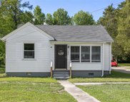 2806 E E Washington Street Street, Central Suffolk image