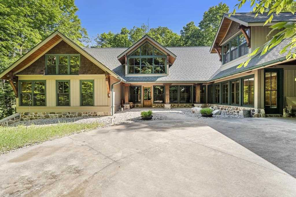 4291 Mountainview Trail, Boyne Falls, 49713