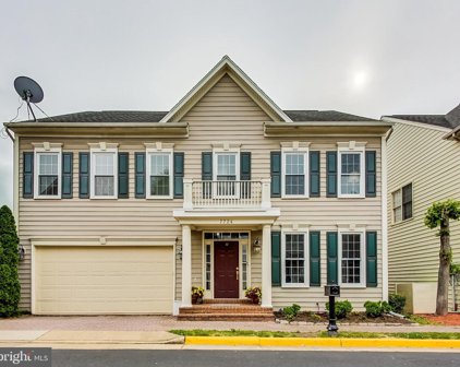 7724 Tea Table Dr, Lorton