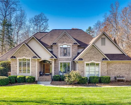 428 Hendon Row  Way, Fort Mill
