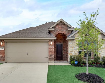 4207 Stonewall  Drive, Forney