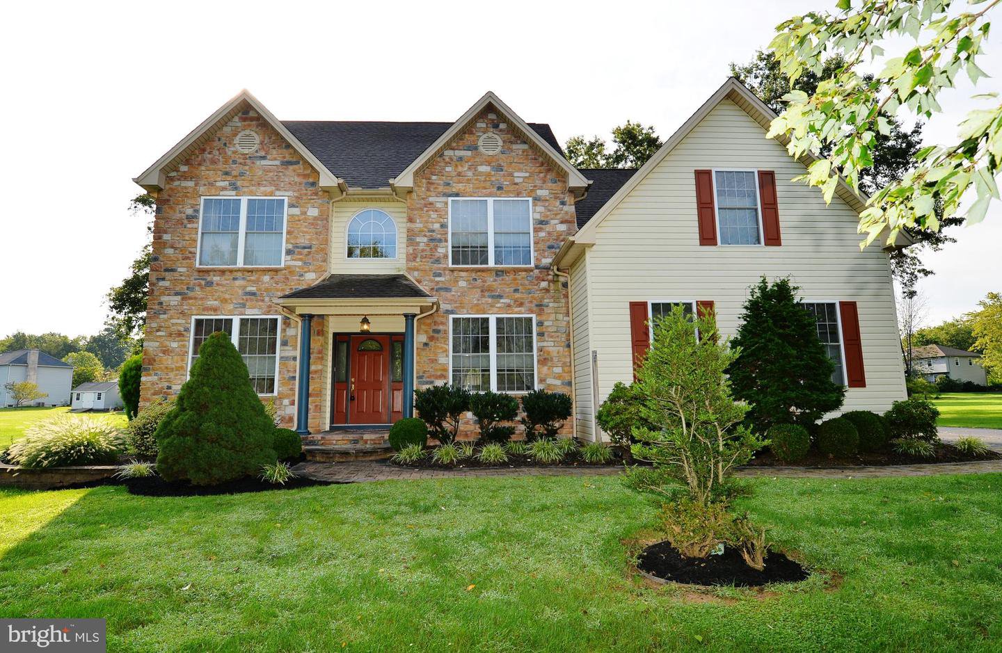 697 Wimbledon Lane, Hatfield, 19440