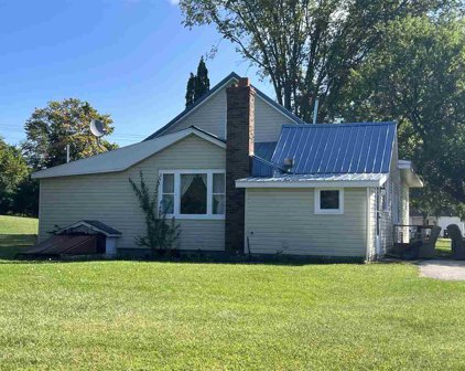 4780 Howard Road, Petoskey