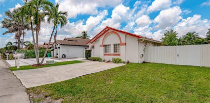 16711 Nw 74th Ct, Hialeah