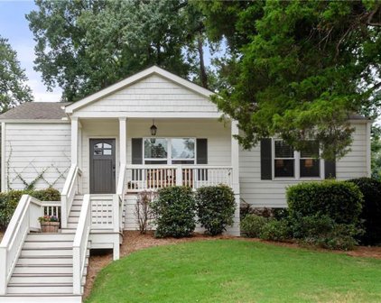 1888 Ham Drive, Chamblee