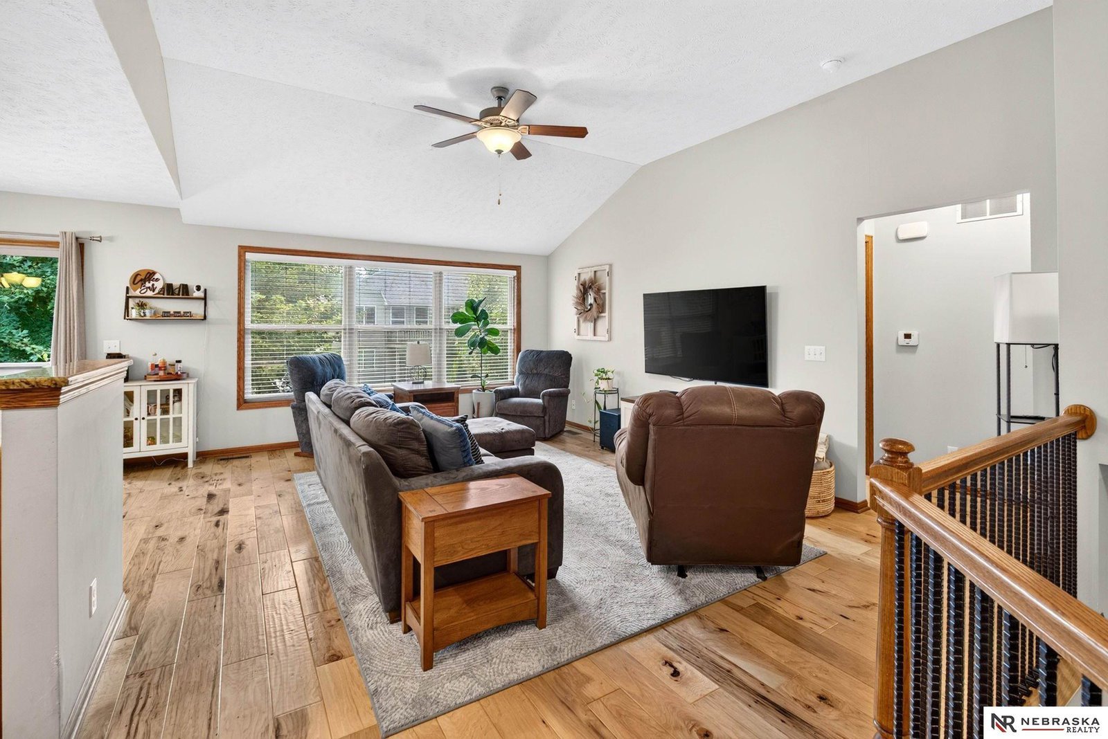 まは 19105 Ohio Street, Omaha, 68022