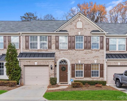 3304 Park South Station  Boulevard, Charlotte