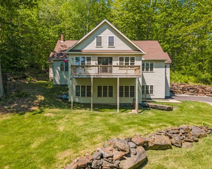 90 Rockland Street, Rockport